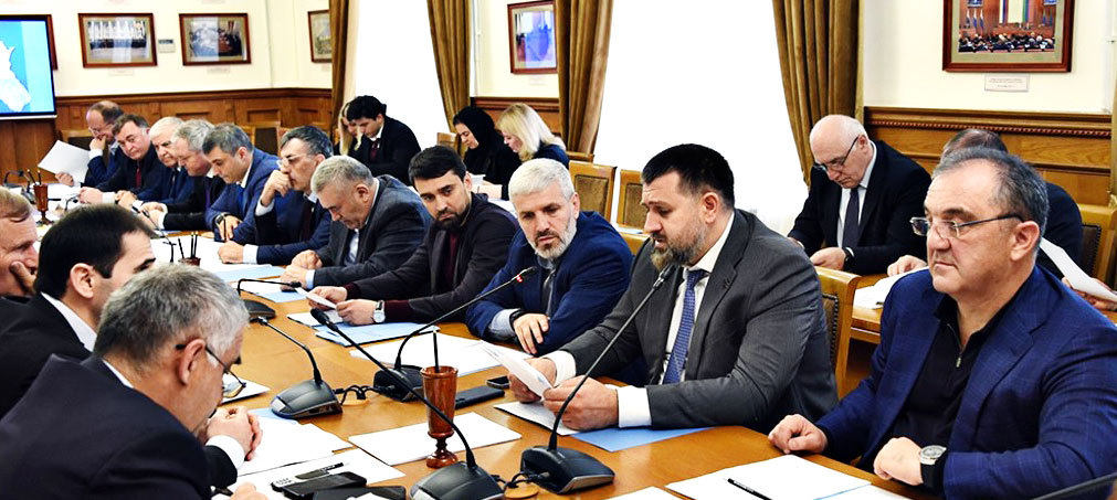 заседание Комитета по промышленности, жилищно-коммунальному хозяйству, транспорту и дорожному хозяйству Народного собрания Республики Дагестан